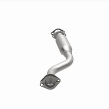 Load image into Gallery viewer, MagnaFlow Exhaust Products 5571317 California CARB Direct-Fit Catalytic Converter for Select Nissan Rogue, Nissan Rogue Select