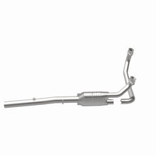 Load image into Gallery viewer, MagnaFlow Exhaust Products 3391285 California CARB Direct-Fit Catalytic Converter for Select Dodge Ram 1500, Dodge Ram