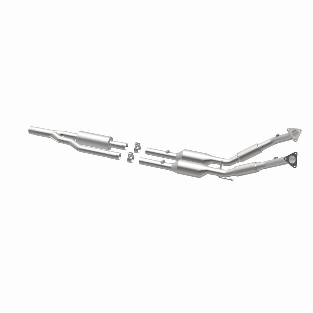 MagnaFlow Exhaust Products 5461873 California CARB Direct-Fit Catalytic Converter for Select Audi A3 Quattro, Volkswagen R32