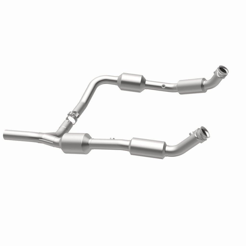 MagnaFlow Exhaust Products 5481640 California CARB Direct-Fit Catalytic Converter for Select Ford E-150, Ford E-250