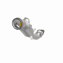Load image into Gallery viewer, MagnaFlow Exhaust Products 280198 OEM Grade Direct-Fit Catalytic Converter for Select Chevrolet Colorado, Chevrolet Silverado 1500, Chevrolet Silverado LTD, GMC Canyon, GMC Sierra 1500, GMC Sierra Limited