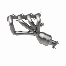 Load image into Gallery viewer, MagnaFlow Exhaust Products 452028 California CARB Manifold Catalytic Converter for Select Nissan Frontier