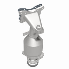 Load image into Gallery viewer, MagnaFlow Exhaust Products 5582781 California CARB Manifold Catalytic Converter for Select Honda CR-V