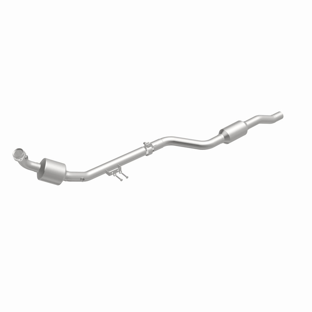 MagnaFlow Exhaust Products 551706 California CARB Direct-Fit Catalytic Converter for Select Mercedes-Benz CLS500, Mercedes-Benz E500