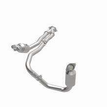Load image into Gallery viewer, MagnaFlow Exhaust Products 21-710 OEM Grade Direct-Fit Catalytic Converter for Select Ford Transit-150, Ford Transit-250, Ford Transit-350, Ford Transit-350 HD