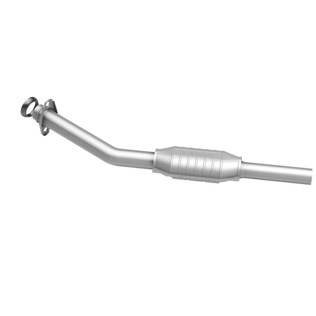 MagnaFlow Exhaust Products 23272 Standard Grade Direct-Fit Catalytic Converter for Select Dodge Caravan, Dodge Grand Caravan, Plymouth Grand Voyager, Plymouth Voyager