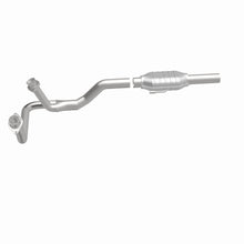 Load image into Gallery viewer, MagnaFlow Exhaust Products 93316 Standard Grade Direct-Fit Catalytic Converter for Select Ford E-150 Econoline, Ford E-150 Econoline Club Wagon, Ford E-250 Econoline, Ford E-250 Econoline Club Wagon, Ford E-350 Econoline, Ford E-350 Econoline Club Wagon