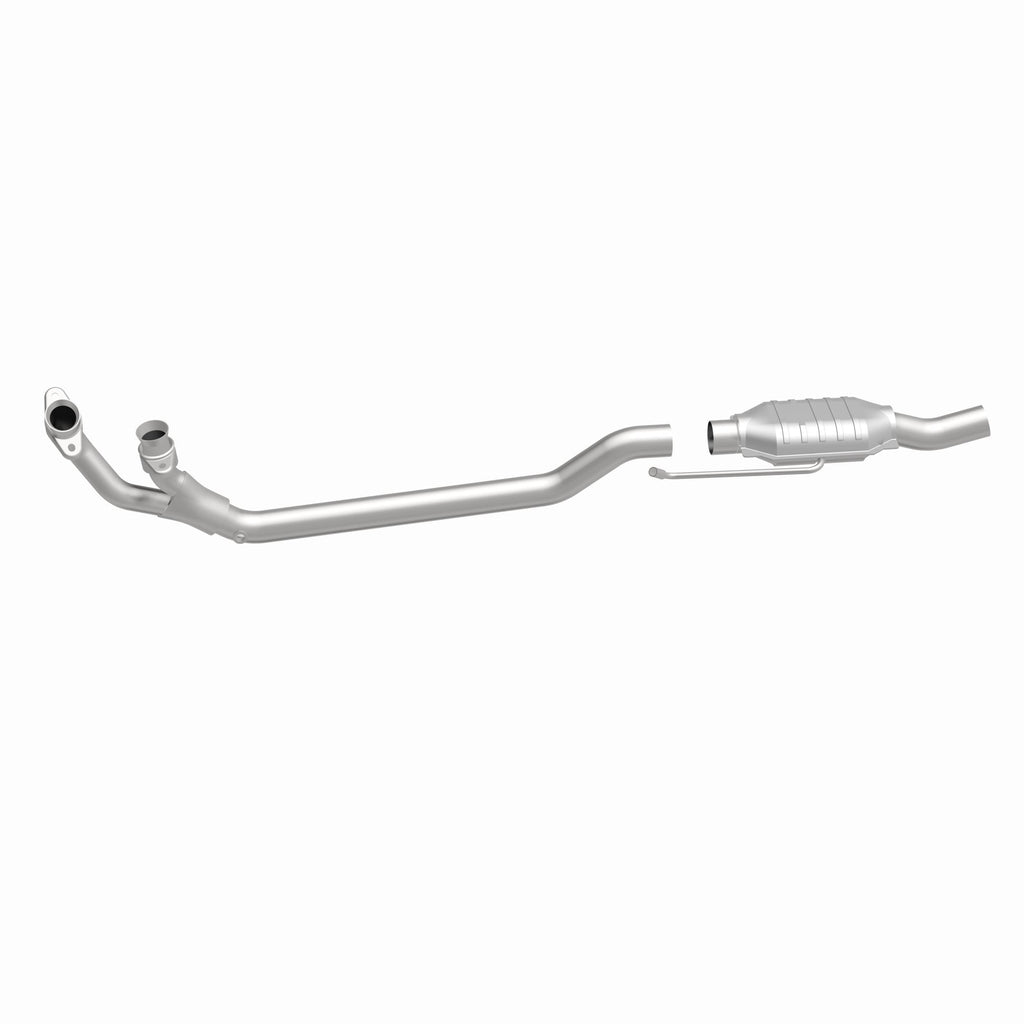 MagnaFlow Exhaust Products 93302 Standard Grade Direct-Fit Catalytic Converter for Select Ford Bronco, Ford E-150 Econoline, Ford E-150 Econoline Club Wagon, Ford E-250 Econoline, Ford E-250 Econoline Club Wagon, Ford E-350 Econoline, Ford E-350