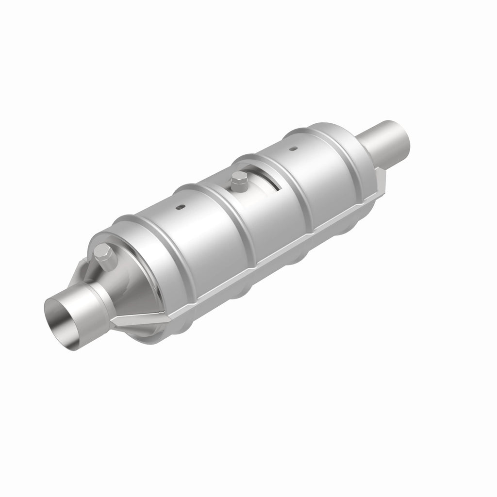 MagnaFlow Exhaust Products 339301 California CARB Universal Catalytic Converter for Select Ford E-250 Econoline, Ford E-250 Econoline Club Wagon, Ford E-350 Econoline, Ford E-350 Econoline Club Wagon, Ford F-250, Ford F-350