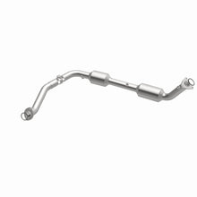 Load image into Gallery viewer, MagnaFlow Exhaust Products 5582629 California CARB Direct-Fit Catalytic Converter for Select Toyota Tundra