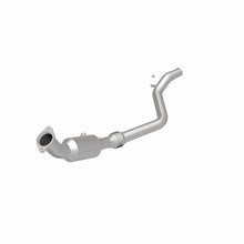 Load image into Gallery viewer, MagnaFlow Exhaust Products 5461140 California CARB Direct-Fit Catalytic Converter for Select Chrysler 300, Dodge Charger, Dodge Magnum