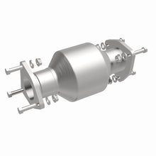 Load image into Gallery viewer, MagnaFlow Exhaust Products 5592184 California CARB Direct-Fit Catalytic Converter for Select Honda Odyssey, Honda Pilot, Honda Ridgeline