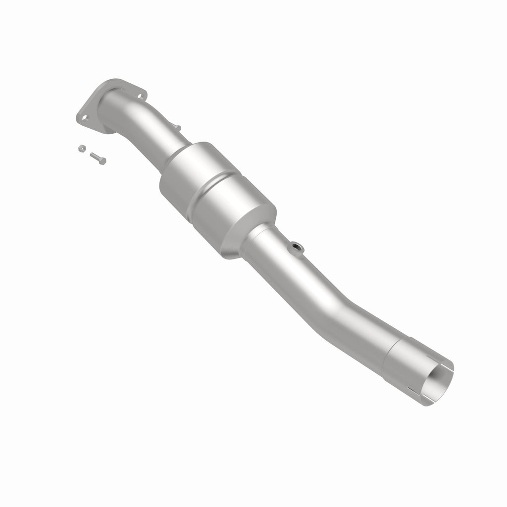 MagnaFlow Exhaust Products 49642 OEM Grade Direct-Fit Catalytic Converter for Select Chevrolet Silverado HD, Chevrolet Suburban 2500, GMC Sierra HD, GMC Yukon XL