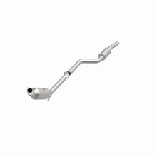Load image into Gallery viewer, MagnaFlow Exhaust Products 5561919 California CARB Direct-Fit Catalytic Converter for Select Mercedes-Benz C300, Mercedes-Benz C350, Mercedes-Benz E350