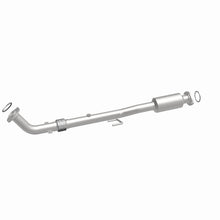 Load image into Gallery viewer, MagnaFlow Exhaust Products 5571556 California CARB Direct-Fit Catalytic Converter for Select Toyota Solara