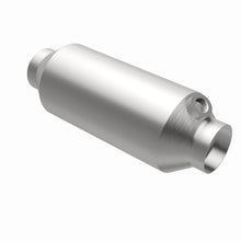 Load image into Gallery viewer, MagnaFlow Exhaust Products 3322035 California CARB Universal Catalytic Converter for Select Audi 100, Audi 200, Audi 80, Audi 90, Mercury Cougar, Nissan 200SX, Volkswagen Corrado, Volkswagen Golf, Volkswagen Jetta, Volkswagen Passat, Volkswagen Quantum
