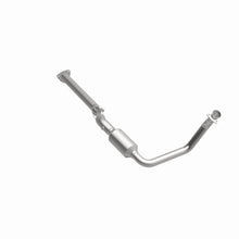 Load image into Gallery viewer, MagnaFlow Exhaust Products 4451415 California CARB Direct-Fit Catalytic Converter for Select Chevrolet Express 1500, Chevrolet Express 2500, Chevrolet Express 3500, Chevrolet G30, GMC G3500, GMC Savana 1500, GMC Savana 2500, GMC Savana