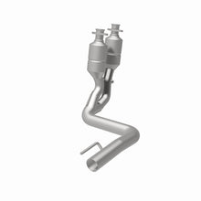 Load image into Gallery viewer, MagnaFlow Exhaust Products 458053 California CARB Direct-Fit Catalytic Converter for Select Jeep Grand Cherokee