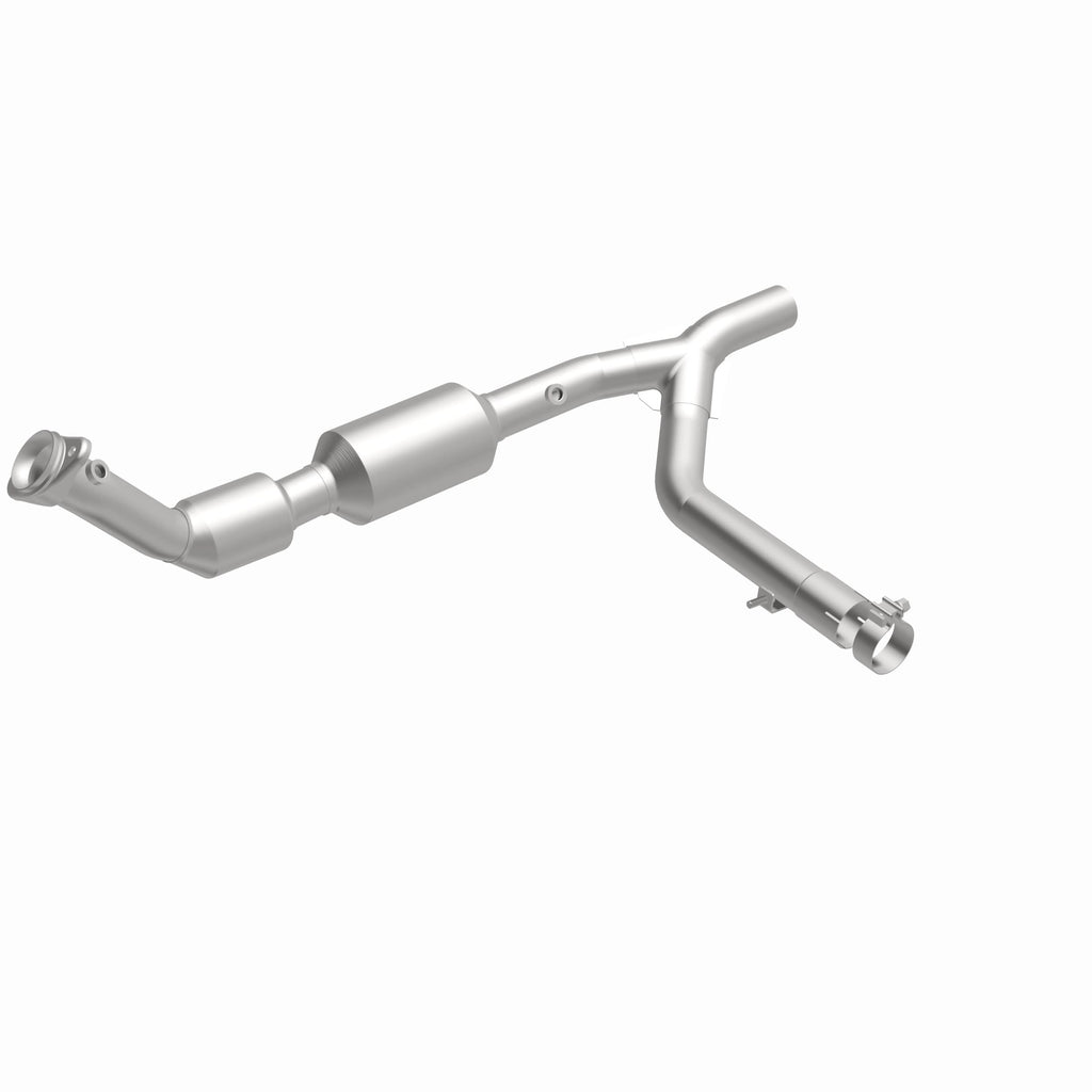MagnaFlow Exhaust Products 280008 OEM Grade Direct-Fit Catalytic Converter for Select Ford F-150, Ford F-150 Heritage