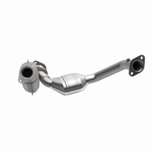 Load image into Gallery viewer, MagnaFlow Exhaust Products 447189 California CARB Direct-Fit Catalytic Converter for Select Ford Ranger, Mazda B3000, Mazda B4000