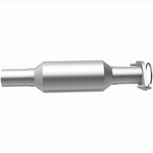 Load image into Gallery viewer, MagnaFlow Exhaust Products 5571999 California CARB Direct-Fit Catalytic Converter for Select Ford Fusion, Mercury Milan