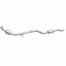 Load image into Gallery viewer, MagnaFlow Exhaust Products 551642 California CARB Direct-Fit Catalytic Converter for Select Mercedes-Benz CLS500, Mercedes-Benz E500