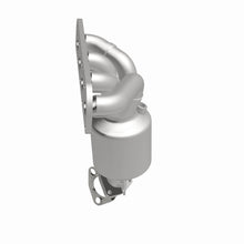 Load image into Gallery viewer, MagnaFlow Exhaust Products 22-057 OEM Grade Manifold Catalytic Converter for Select Cadillac ELR, Chevrolet Volt