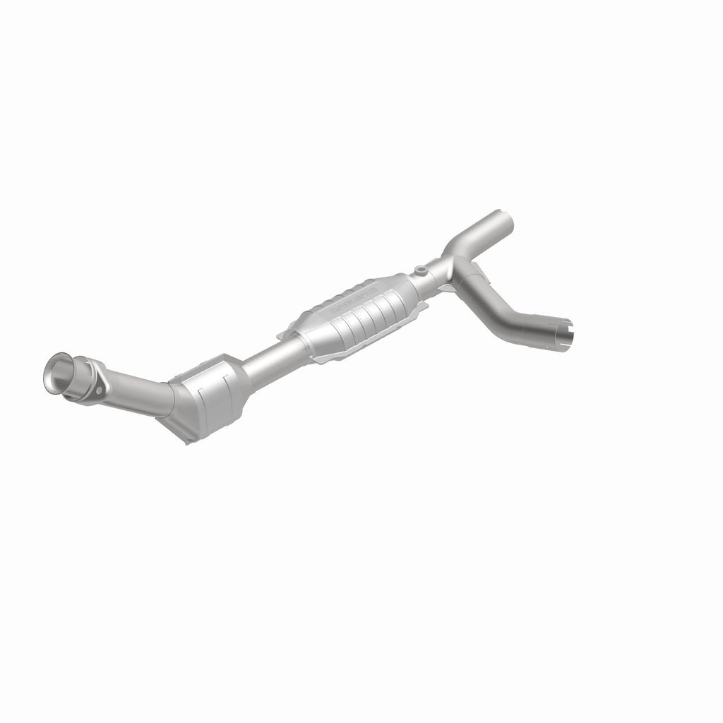 MagnaFlow Exhaust Products 49426 OEM Grade Direct-Fit Catalytic Converter for Select Ford E-150, Ford E-150 Club Wagon, Ford E-150 Econoline, Ford E-150 Econoline Club Wagon, Ford E-250, Ford E-250 Econoline
