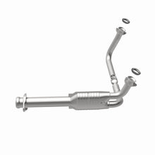 Load image into Gallery viewer, MagnaFlow Exhaust Products 23256 Standard Grade Direct-Fit Catalytic Converter for Select Chevrolet Blazer, Chevrolet C1500, Chevrolet C1500 Suburban, Chevrolet C2500, Chevrolet C2500 Suburban, Chevrolet K1500, Chevrolet K1500 Suburban, Chevrolet K2500,