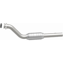 Load image into Gallery viewer, MagnaFlow Exhaust Products 23464 HM Grade Direct-Fit Catalytic Converter for Select Buick LeSabre, Buick Park Avenue, Buick Riviera, Oldsmobile 88, Oldsmobile 98, Oldsmobile LSS, Pontiac Bonneville