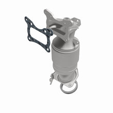 Load image into Gallery viewer, MagnaFlow Exhaust Products 52020 OEM Grade Manifold Catalytic Converter for Select Honda CR-V