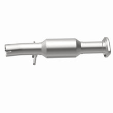 Load image into Gallery viewer, MagnaFlow Exhaust Products 52536 OEM Grade Direct-Fit Catalytic Converter for Select Toyota Highlander