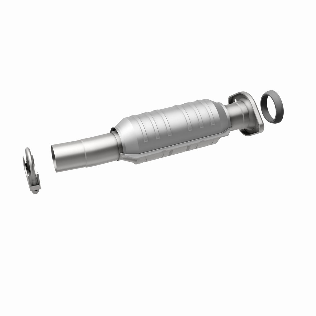 MagnaFlow Exhaust Products 49030 OEM Grade Direct-Fit Catalytic Converter for Select Toyota Sienna