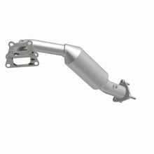 Load image into Gallery viewer, MagnaFlow Exhaust Products 5582611 California CARB Direct-Fit Catalytic Converter for Select Chevrolet Colorado, GMC Canyon