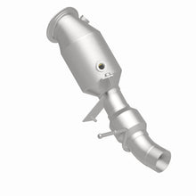 Load image into Gallery viewer, MagnaFlow Exhaust Products 52266 OEM Grade Direct-Fit Catalytic Converter for Select BMW 528i, BMW 528i xDrive, BMW X5