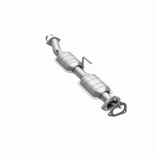 Load image into Gallery viewer, MagnaFlow Exhaust Products 23541 HM Grade Direct-Fit Catalytic Converter for Select Ford Ranger, Mazda B3000, Mazda B4000