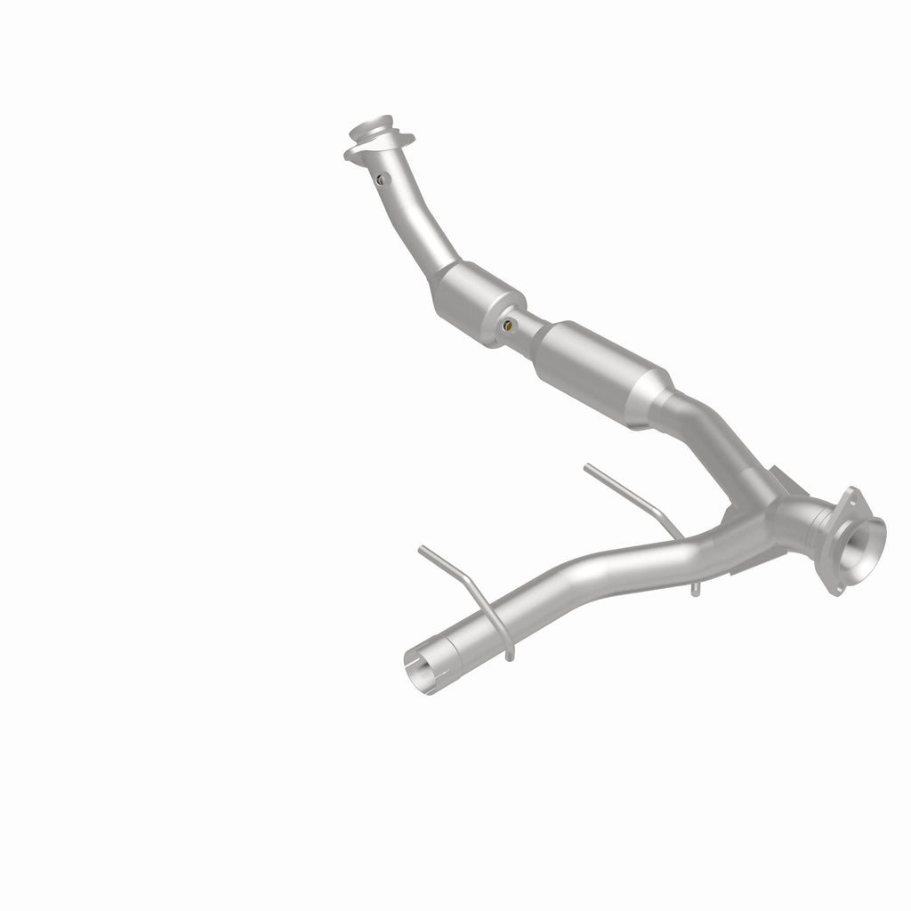 MagnaFlow Exhaust Products 4583078 California CARB Direct-Fit Catalytic Converter for Select Ford Expedition