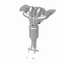 Load image into Gallery viewer, MagnaFlow Exhaust Products 5531382 California CARB Manifold Catalytic Converter for Select Ford Escape, Mazda Tribute, Mercury Mariner