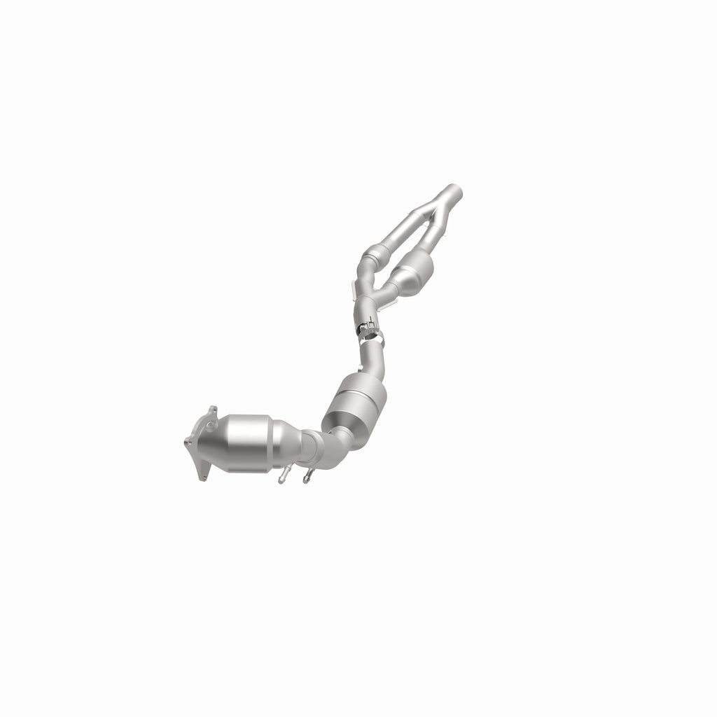 MagnaFlow Exhaust Products 49715 OEM Grade Direct-Fit Catalytic Converter for Select Audi TT, Audi TT Quattro