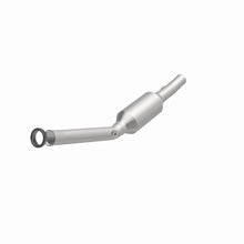 Load image into Gallery viewer, MagnaFlow Exhaust Products 4481182 California CARB Direct-Fit Catalytic Converter for Select Scion xA, Toyota Echo