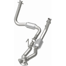 Load image into Gallery viewer, MagnaFlow Exhaust Products 49687 OEM Grade Direct-Fit Catalytic Converter for Select Jeep Commander, Jeep Grand Cherokee