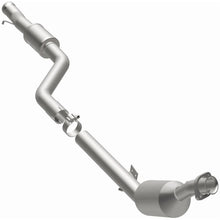 Load image into Gallery viewer, MagnaFlow Exhaust Products 5561570 California CARB Direct-Fit Catalytic Converter for Select Mercedes-Benz CL550, Mercedes-Benz S550