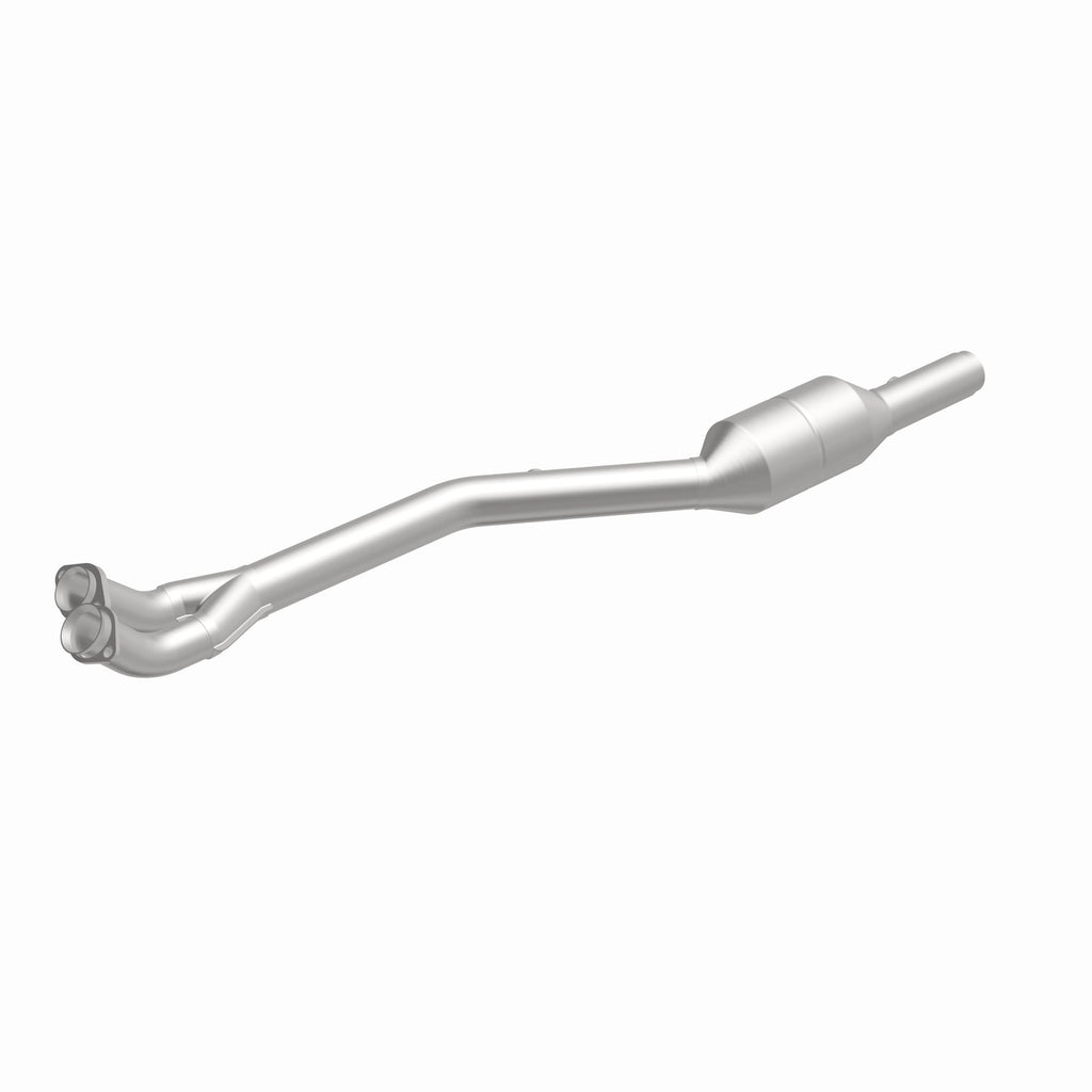 MagnaFlow Exhaust Products 51112 OEM Grade Direct-Fit Catalytic Converter for Select BMW M5