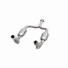 Load image into Gallery viewer, MagnaFlow Exhaust Products 444063 California CARB Direct-Fit Catalytic Converter for Select Ford Mustang