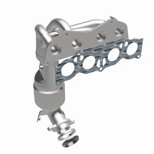 Load image into Gallery viewer, MagnaFlow Exhaust Products 5531078 California CARB Manifold Catalytic Converter for Select Pontiac Vibe