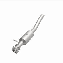 Load image into Gallery viewer, MagnaFlow Exhaust Products 280447 OEM Grade Direct-Fit Catalytic Converter for Select Ford F-53 Motorhome Chassis