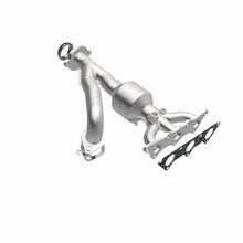 Load image into Gallery viewer, MagnaFlow Exhaust Products 50723 HM Grade Manifold Catalytic Converter for Select Mitsubishi Endeavor
