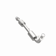 Load image into Gallery viewer, MagnaFlow Exhaust Products 5582630 California CARB Direct-Fit Catalytic Converter for Select Toyota Sequoia, Toyota Tundra