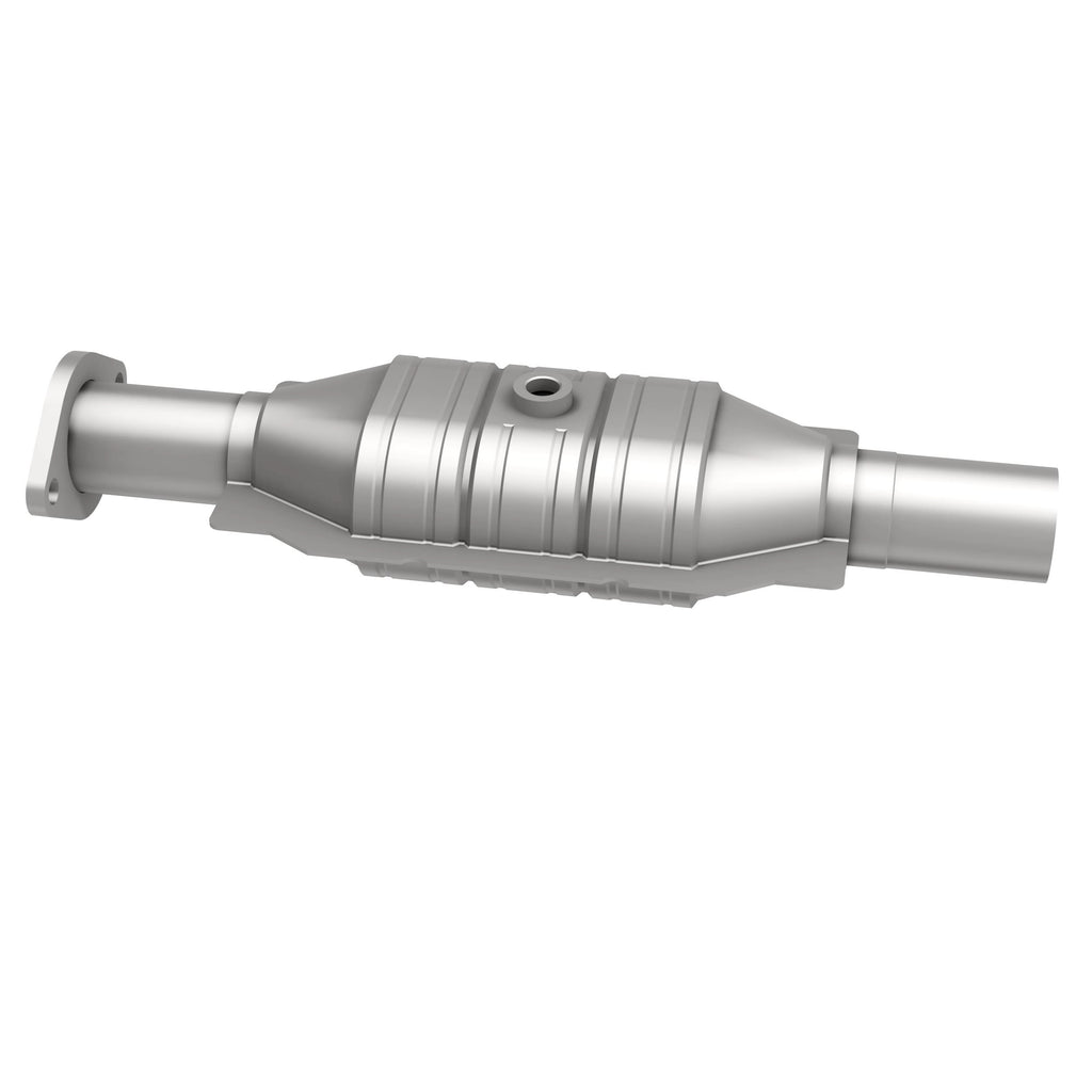 MagnaFlow Exhaust Products 51288 OEM Grade Direct-Fit Catalytic Converter for Select Ford Fusion, Mercury Milan
