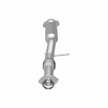 Load image into Gallery viewer, MagnaFlow Exhaust Products 280096 OEM Grade Direct-Fit Catalytic Converter for Select Toyota Highlander